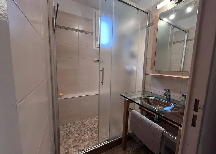 Avec Parking A - Fr-1-812-1 * Cauterets